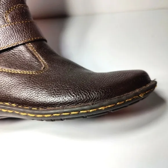 BOC Dark Brown Flat Heeled Inner Zipper Leather Boots Womens Shoe Size 7M