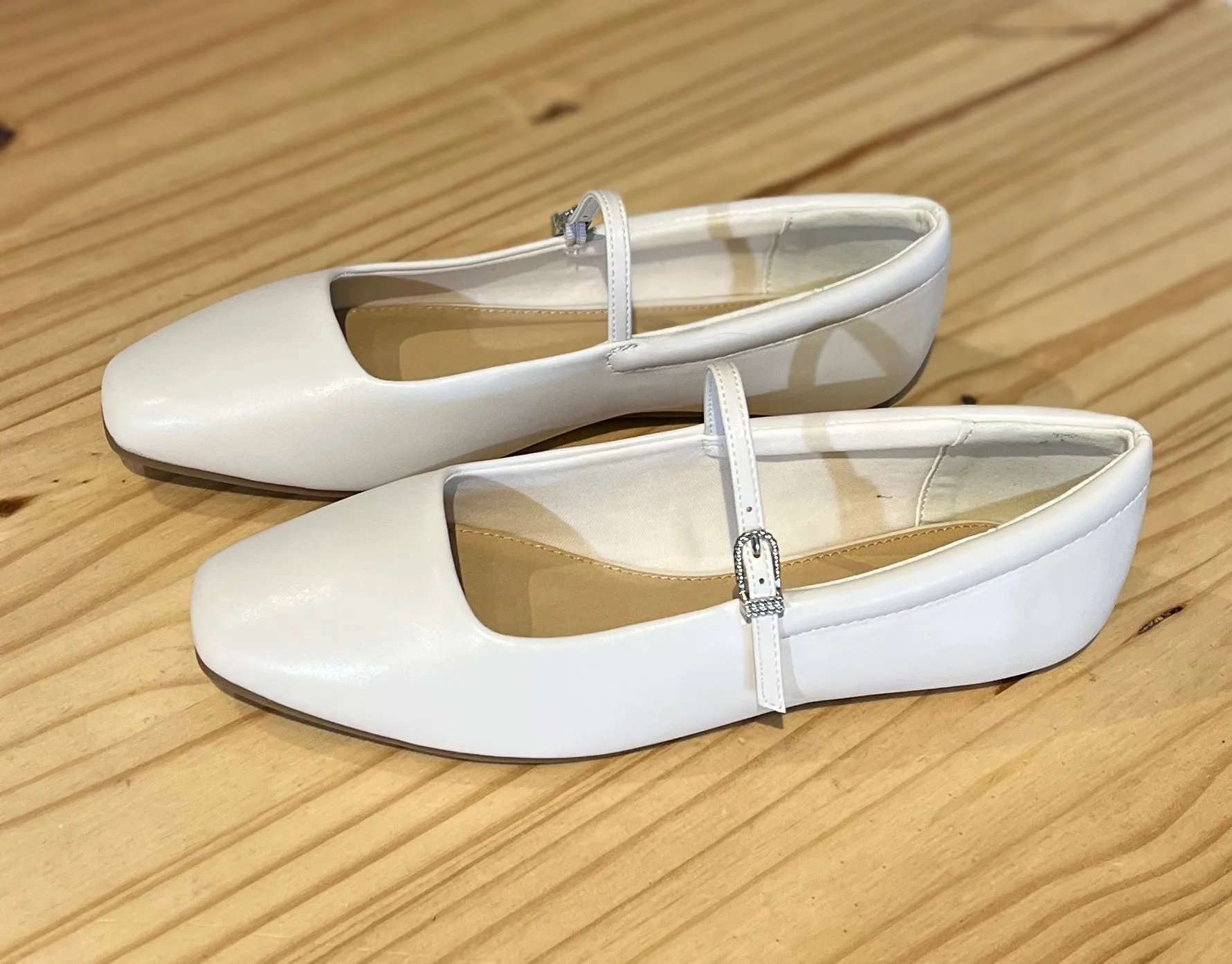 Bone Ballet Flats
