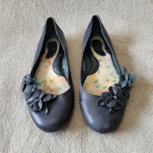 Born black leather flats size 9.5