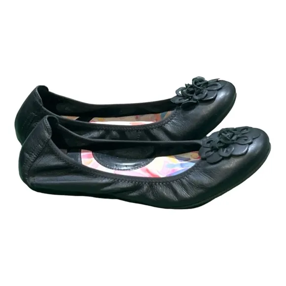 Born Julianne Floral Black Leather Flats Size 11.