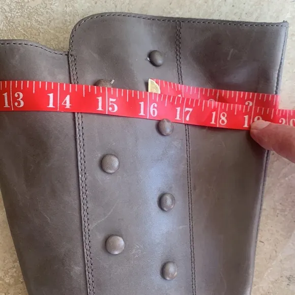 BORN Tall Leather Italian boots, flat heel, leather buttons. Taupe. 9 EUC