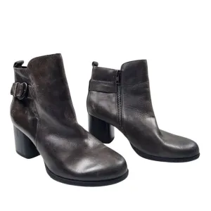 BORN Womens 9 Leather Heeled Ankle Boots Zip Up NWT Buckle Detail Block Heel New
