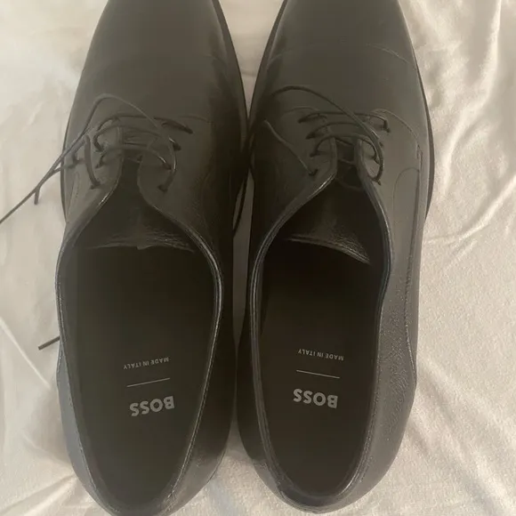 Boss Black Leather Oxford Shoes Sleek Formal Design