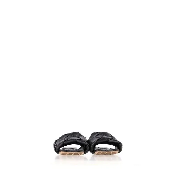 Bottega Veneta Lido Flats in Black Leather