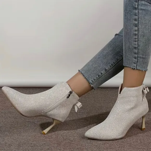 Bowknot Decor Stiletto Point Toe Heeled Boots