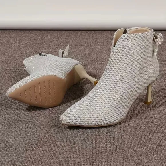 Bowknot Decor Stiletto Point Toe Heeled Boots
