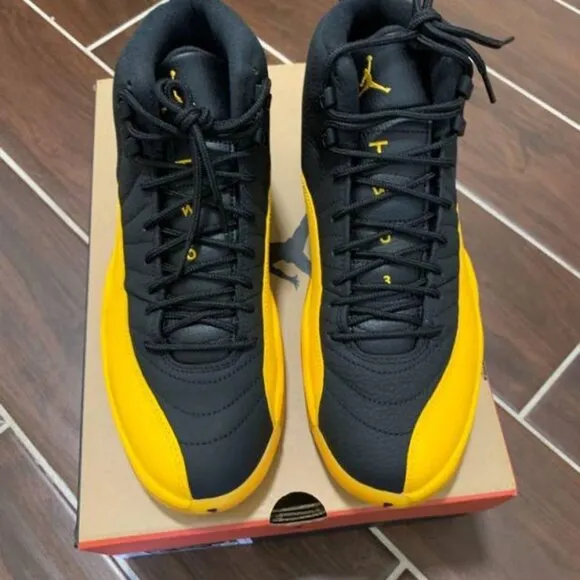 Brand New Black and yellow university Gold Shoes