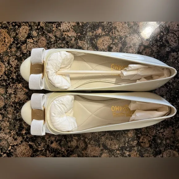 Brand New Never Worn Salvatore Ferragamo Patent Leather Flats
