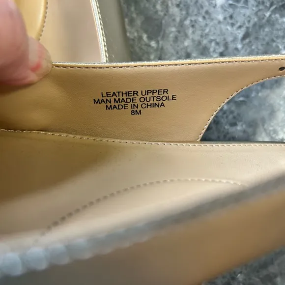 🔥Brand new Women's Talbots 8 Gold Edison leather sling backs shoes