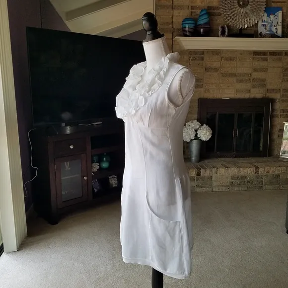 Bright White Linen Ruffled Sleeveless Casual Dress with Pockets from Italy