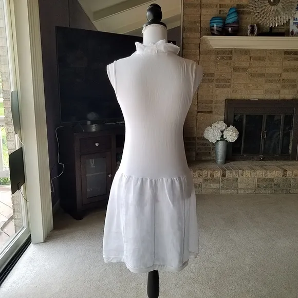 Bright White Linen Ruffled Sleeveless Casual Dress with Pockets from Italy