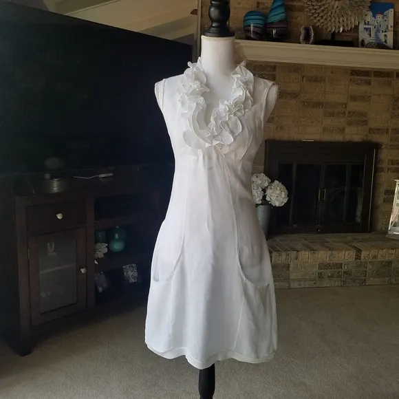 Bright White Linen Ruffled Sleeveless Casual Dress with Pockets from Italy