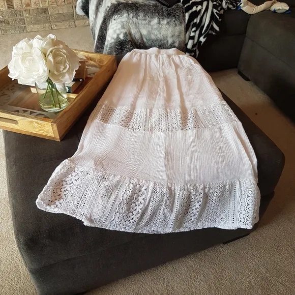 Bright White Rayon Maxi Skirt with Lace Details Like NEW