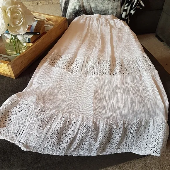Bright White Rayon Maxi Skirt with Lace Details Like NEW
