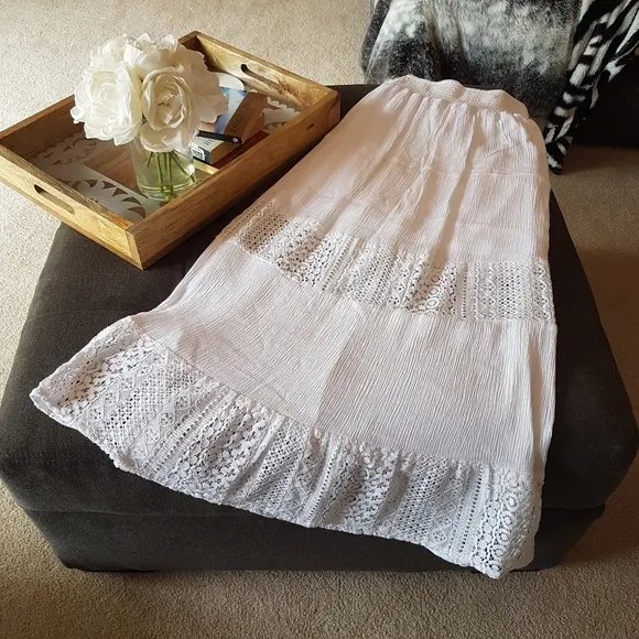 Bright White Rayon Maxi Skirt with Lace Details Like NEW