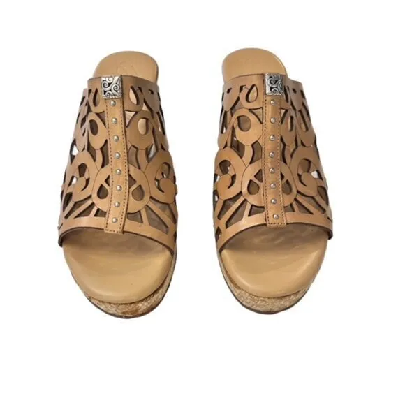 Brighton Daria Tan Leather Silver Charm Woven Wedge Sandals Size 6M BOHO‎ Summer