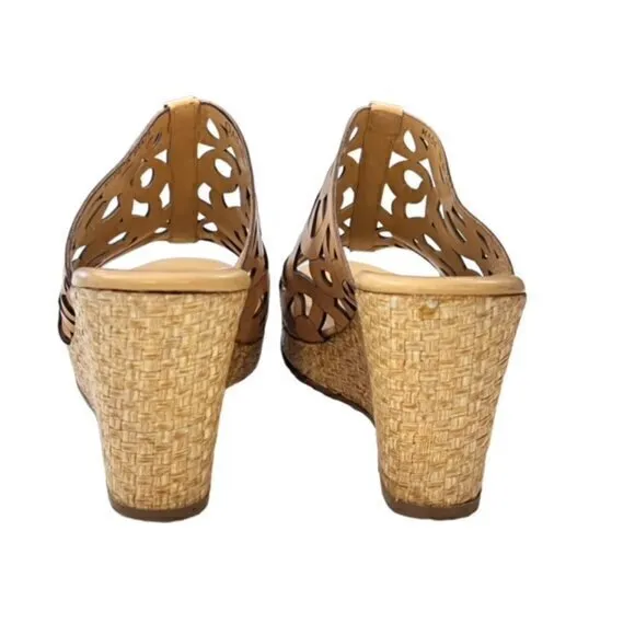 Brighton Daria Tan Leather Silver Charm Woven Wedge Sandals Size 6M BOHO‎ Summer