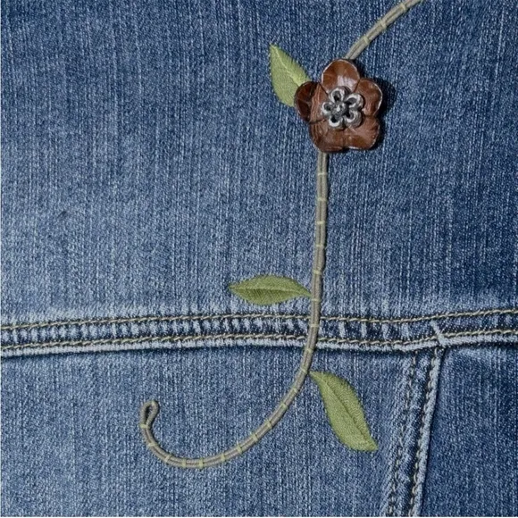 Brighton Denim Jean Jacket with Leather Embroidered Flowers 3 Hearts Size Large