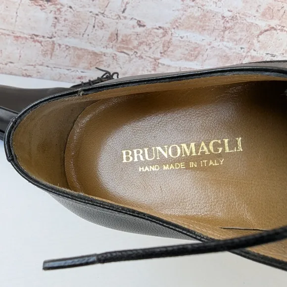 Bruno Magli Black Oxford Shoes with Polished Leather
