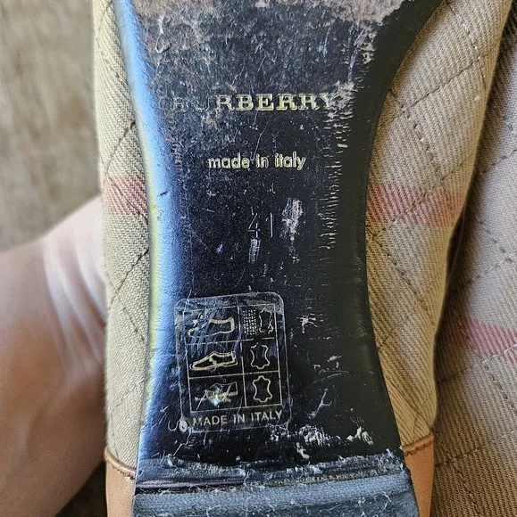 Burberry House Nova Check Quilted Pattern Buckle Leather Canvas Flats