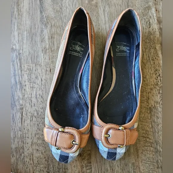 Burberry House Nova Check Quilted Pattern Buckle Leather Canvas Flats