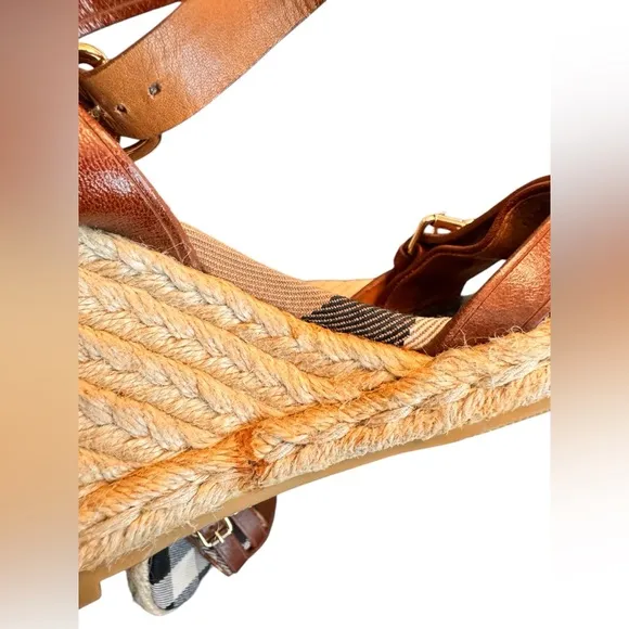 Burberry Leather Belted Espadrille Wedges Size 35 (4.5) in EUC but with FLAW