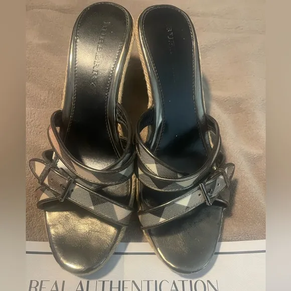 BURBERRY Nova Check espadrille wedge sandals 41 with COA