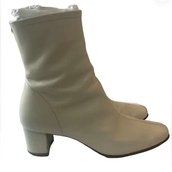 By Far Sofia Boots Off White Heeled Ankle Boot Leather Size 36 Women’s 5.5