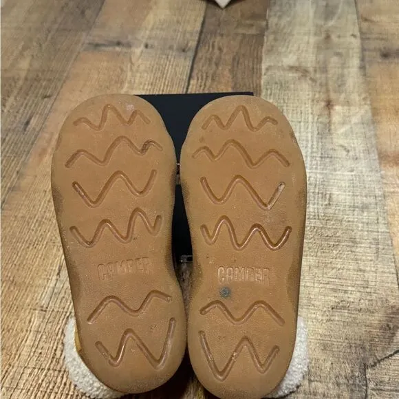 Camper KidsKiddo faux-shearling lined boots
