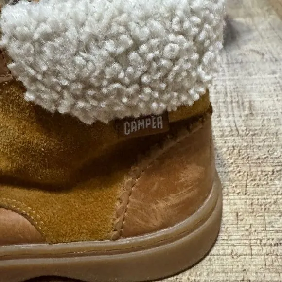 Camper KidsKiddo faux-shearling lined boots