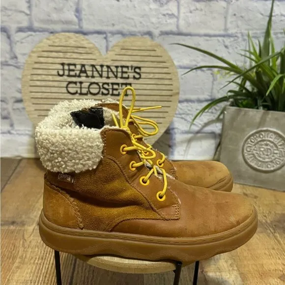 Camper KidsKiddo faux-shearling lined boots