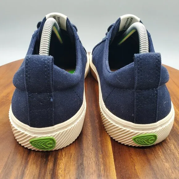 Cariuma OCA Shoes Men's 9.5 Navy Blue Canvas Low Top Lace Up Athletic Sneakers