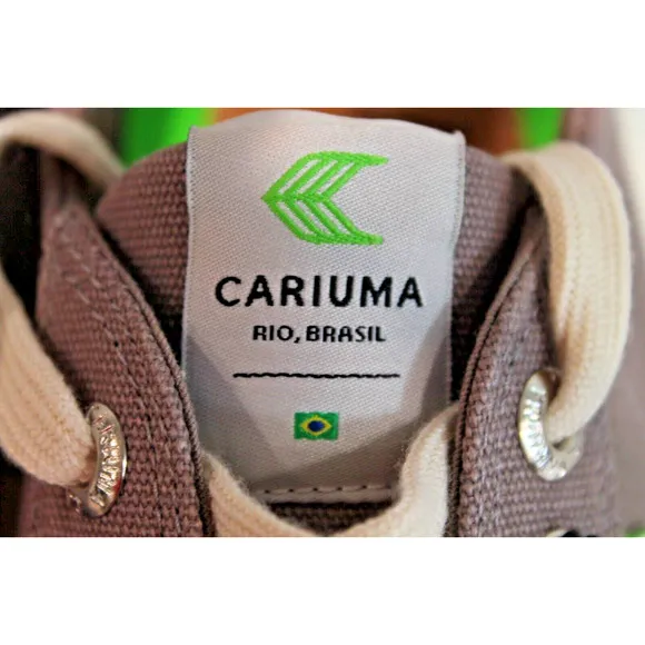 Cariuma Shoes Rio Brasil Low Canvas Lace Up Sneakers Brownish Gray Womens size 8
