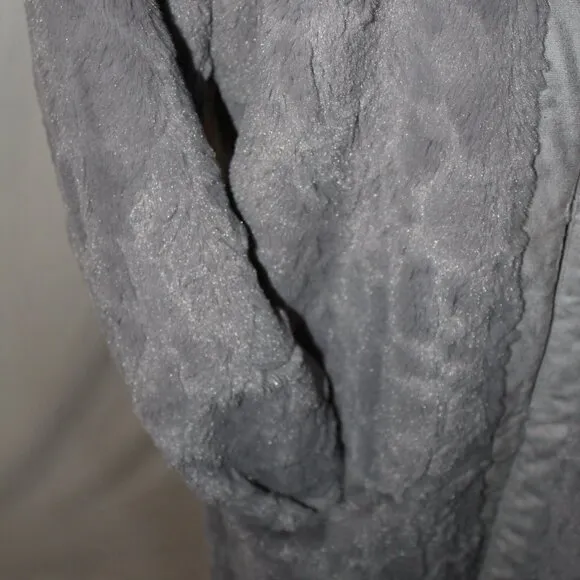 CARLOS FALCHI CHI Reversible Luxury Gray Faux Fur / Suede Feel Jacket M EUC