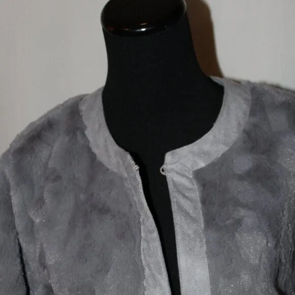 CARLOS FALCHI CHI Reversible Luxury Gray Faux Fur / Suede Feel Jacket M EUC