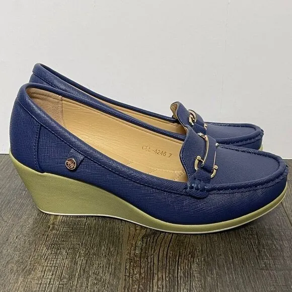 Carlton London Textured Moc-Toe Wedges in Navy Blue with gold accents, size US 9
