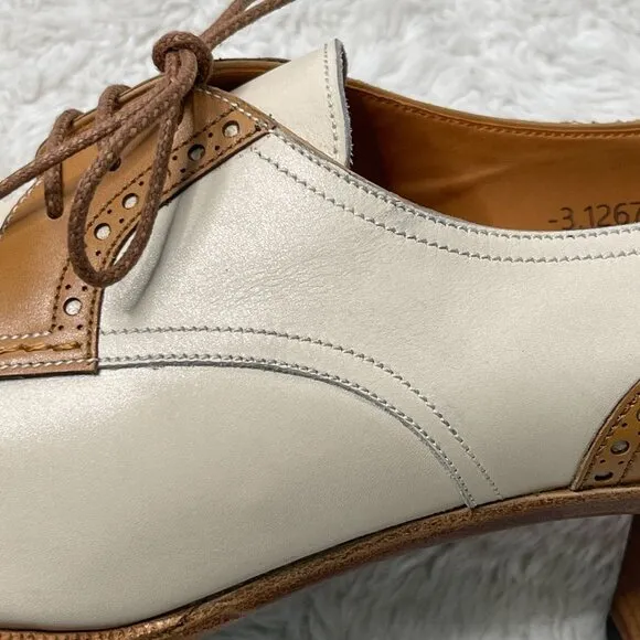 Carmina #1835 Women's Tan White Derby Madison Lace Up Pump Heel Shoes Size 7
