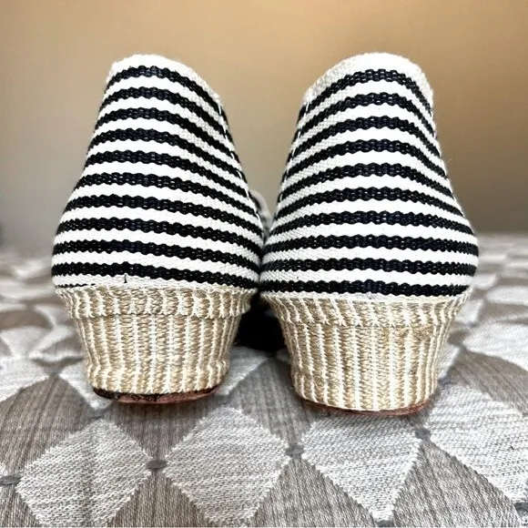 Castaner Cream &amp; Black Striped Espadrille Wedge Slip On Shoes Size 9 fits like 8