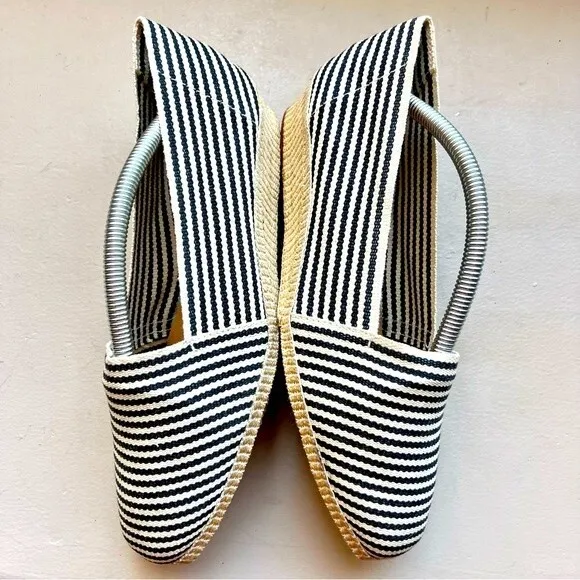 Castaner Cream &amp; Black Striped Espadrille Wedge Slip On Shoes Size 9 fits like 8