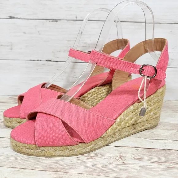 Castaner NWOB pink canvas espadrille wedges