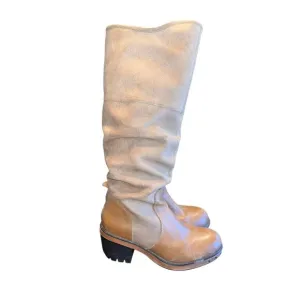 CAT caterpillar woman’s 8 heeled caramel brown leather suede tall boots