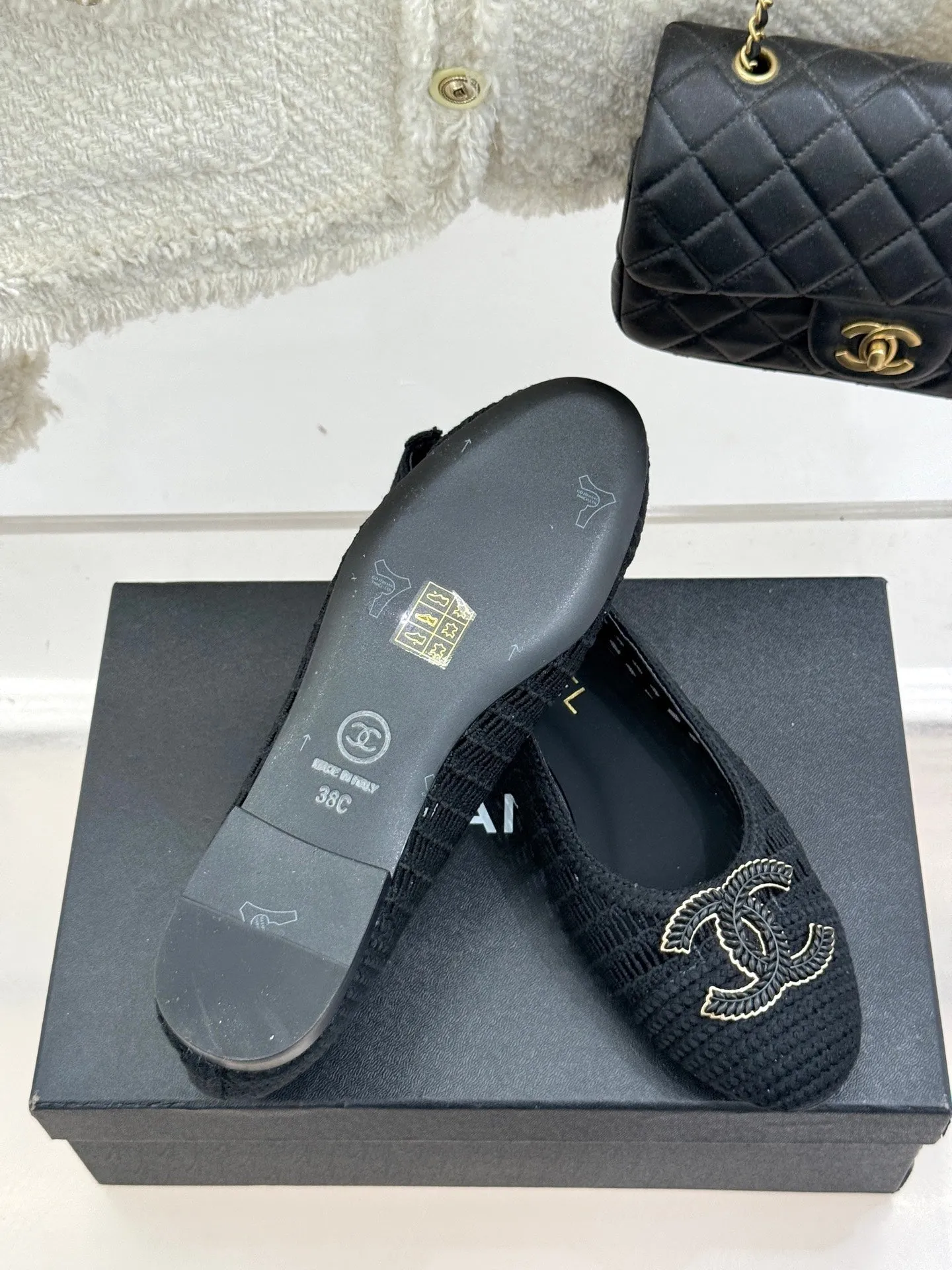 CC 25P Hollow Double C Ballet Flats 15mm Black Raffia 265643