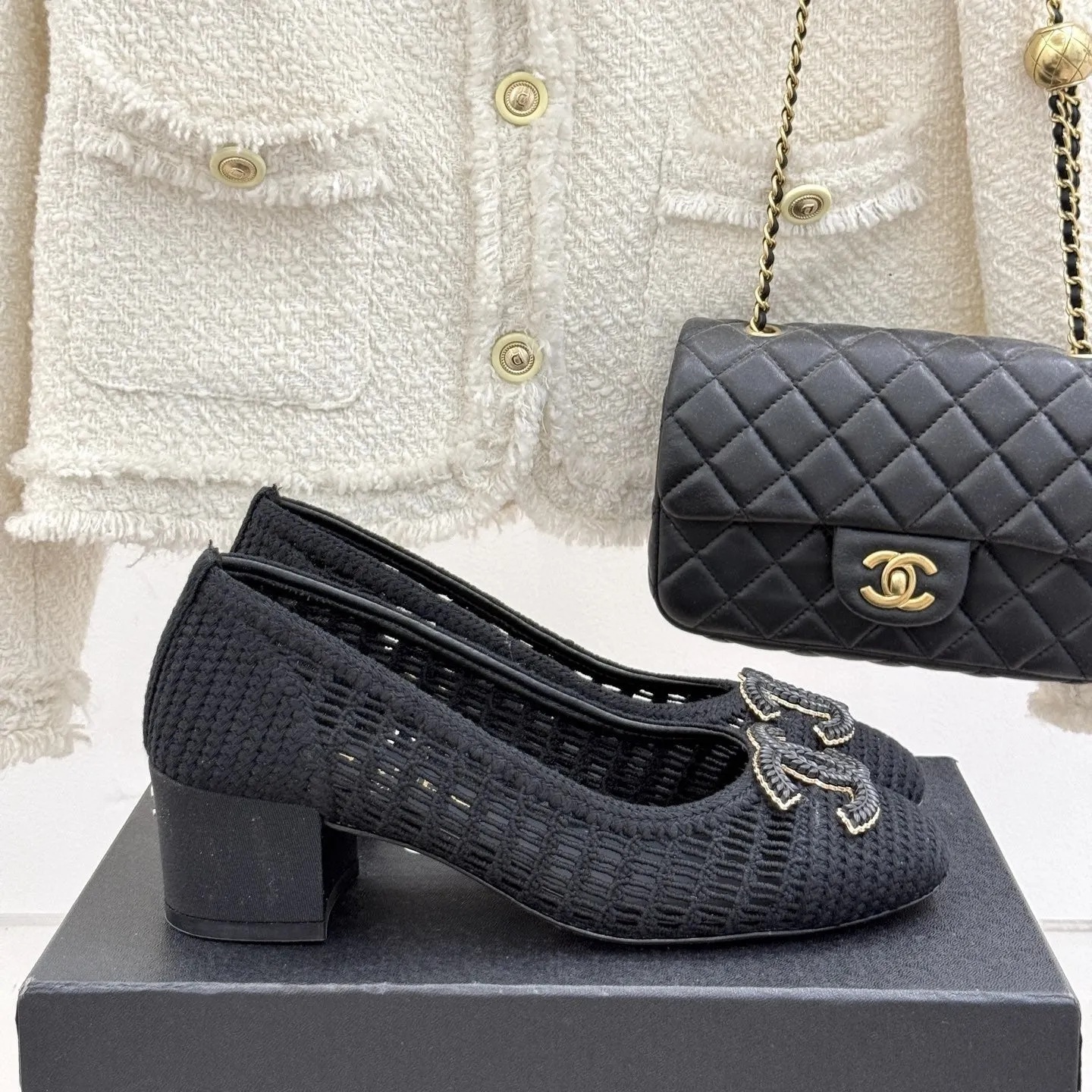CC 25P Hollow Double C Ballet Flats 50mm Black Raffia 265639