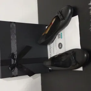 CCO Burberry Black Flats Bow Detail size EU 35