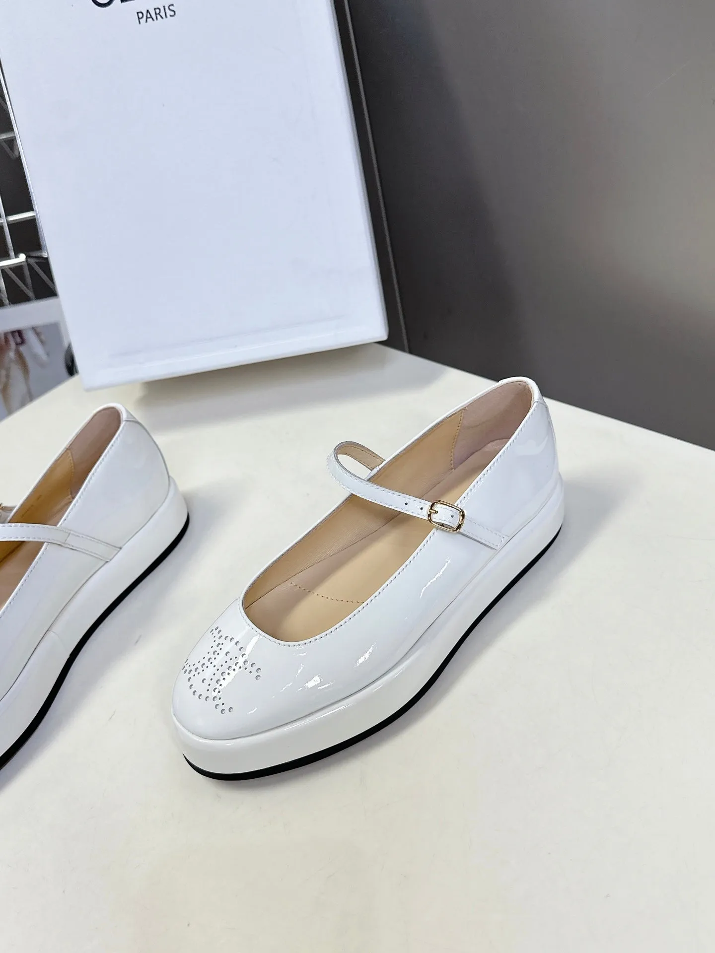 CELINE Ballet Flats White Patent Leather 285930