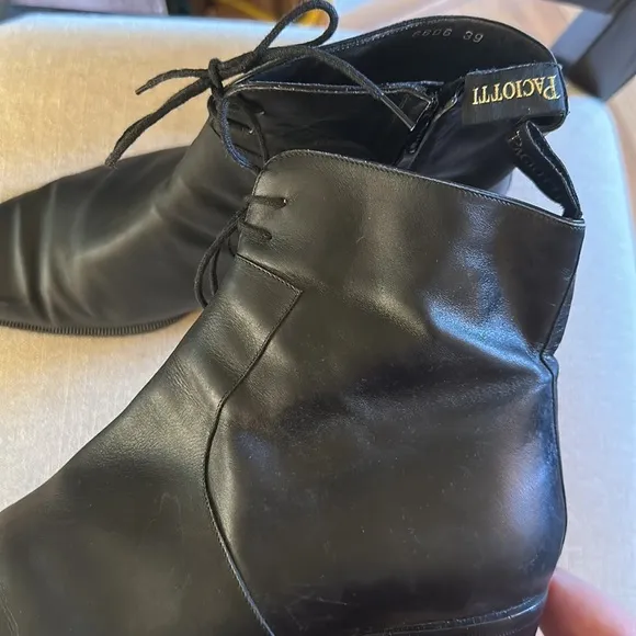 Cesare Paciotti Women’s Leather Heeled Boots Black Size 8.5-9 (40)
