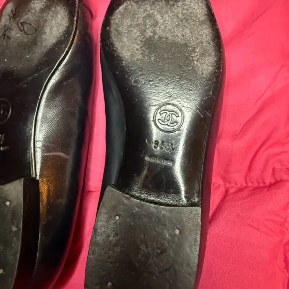 CHANEL Black and Blue Flats