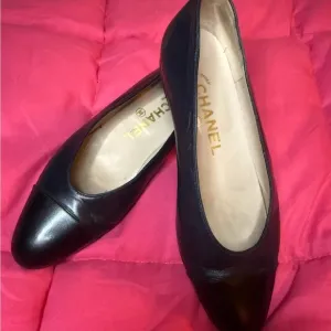 CHANEL Black and Blue Flats