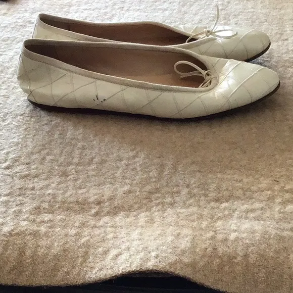 Chanel Diamond Stitch Pattern Flats