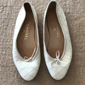 Chanel Diamond Stitch Pattern Flats